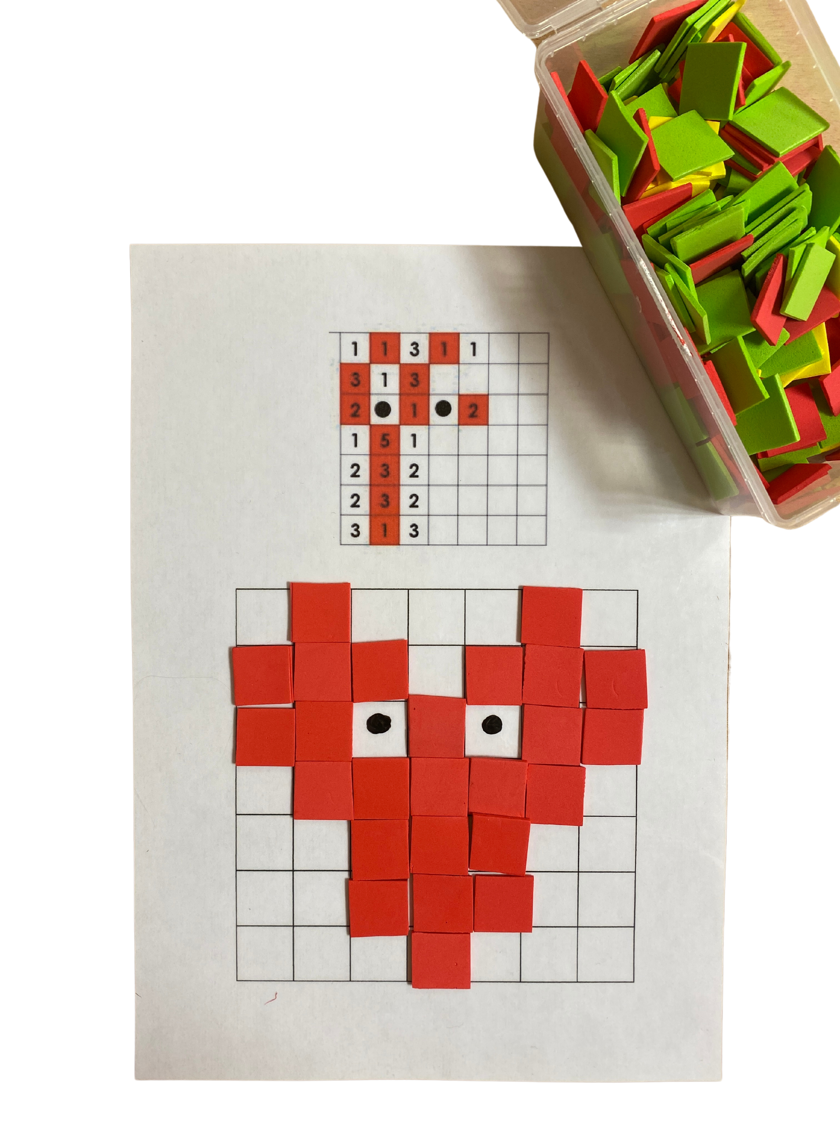 Treball de les dimensions del pensament computacional. Imatges pixelades.