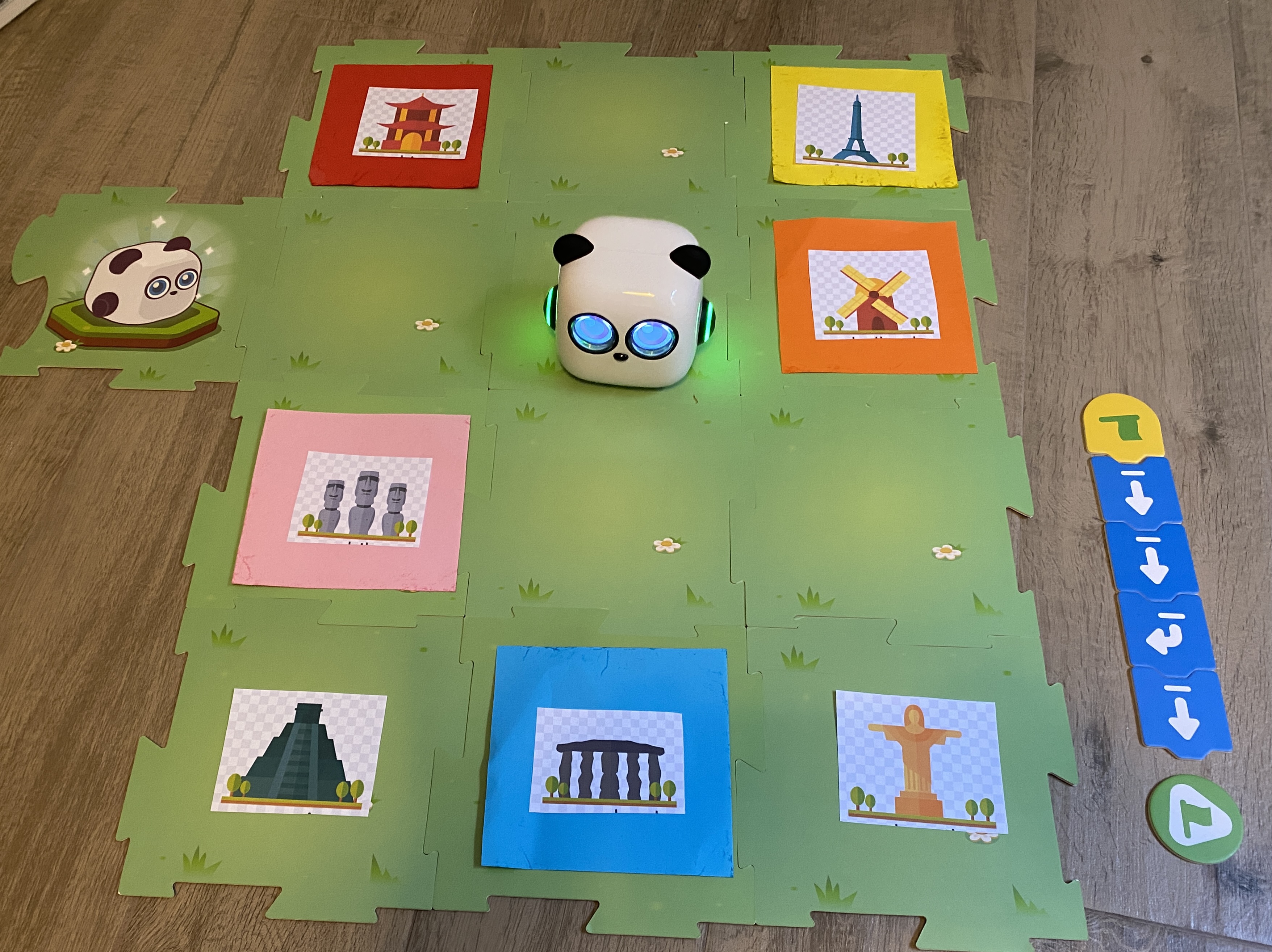 Activitat sobre les meravelles del món amb mTiny