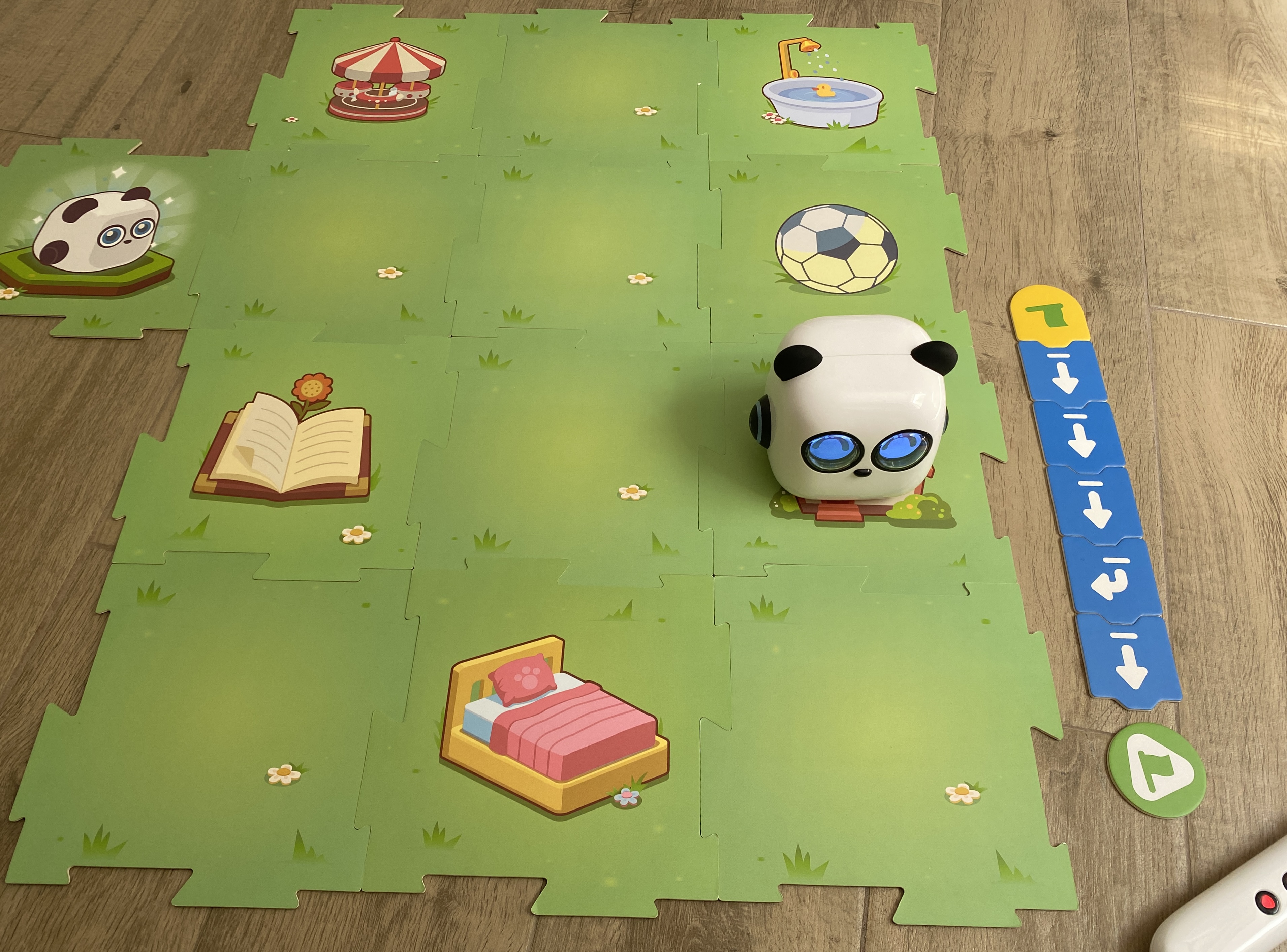 Activitat per inventar històries amb mTiny